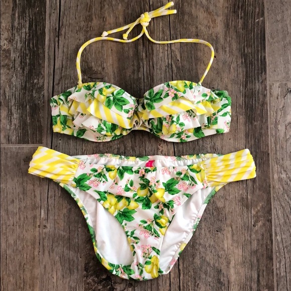 NWOT Victoria’s Secret Lemon Bikini - Picture 2 of 5